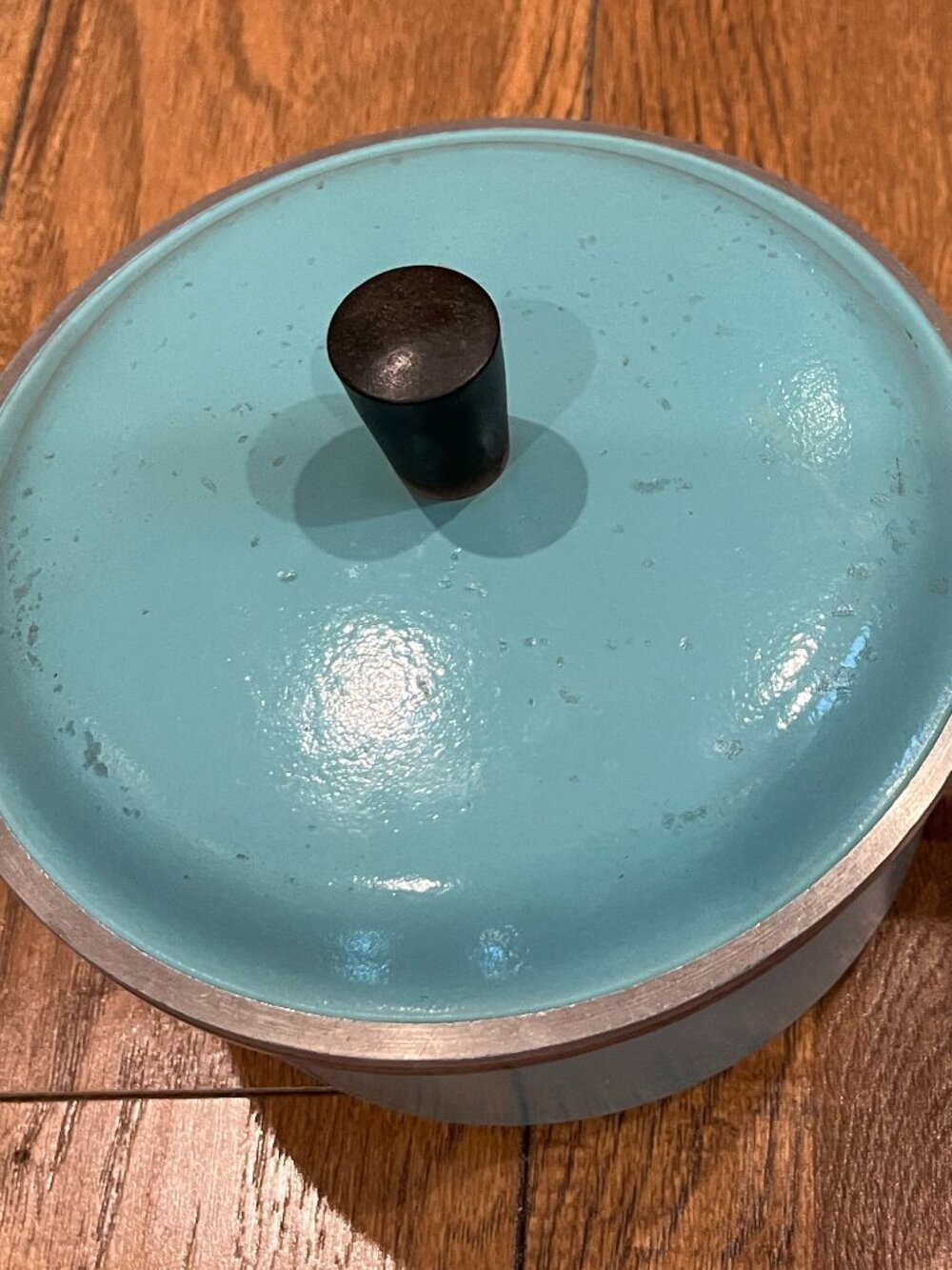 Vintage Club Cast Aluminum Turquoise 1.5 Quart Saucepan with lid